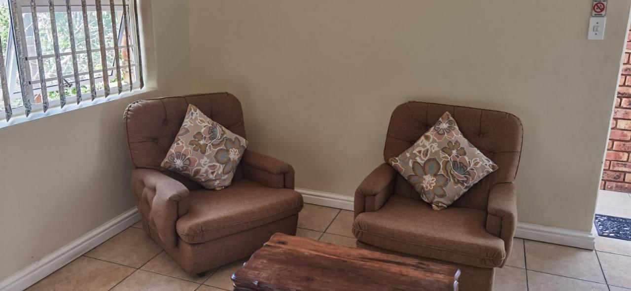 137 High Street Guest House غراهامستاون المظهر الخارجي الصورة