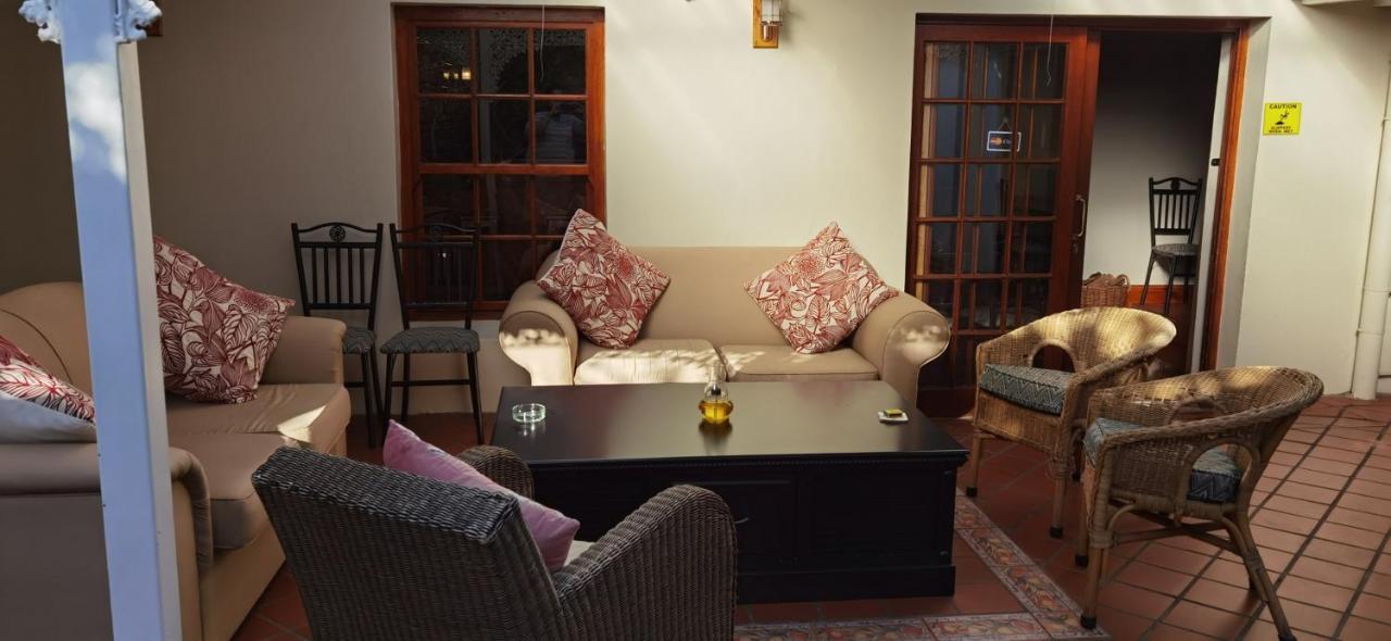 137 High Street Guest House غراهامستاون المظهر الخارجي الصورة
