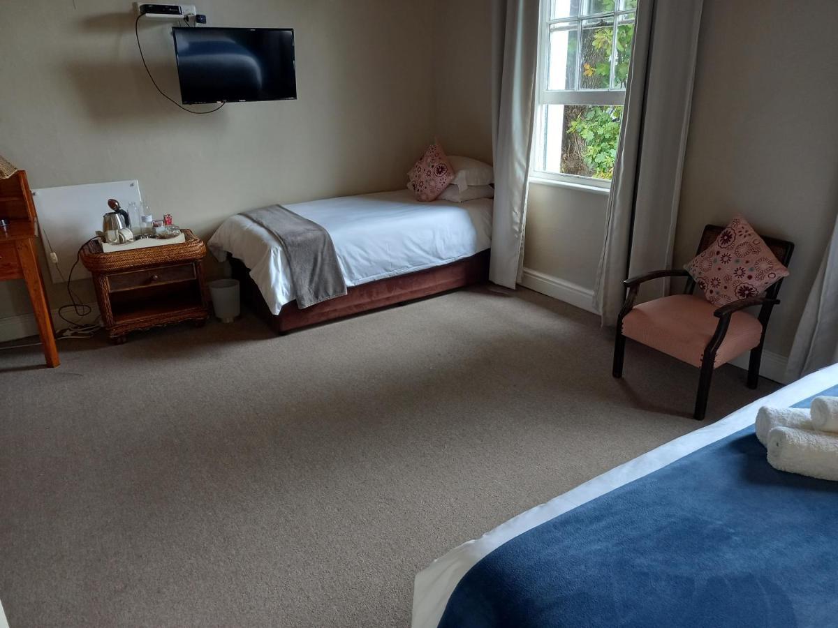 137 High Street Guest House غراهامستاون المظهر الخارجي الصورة