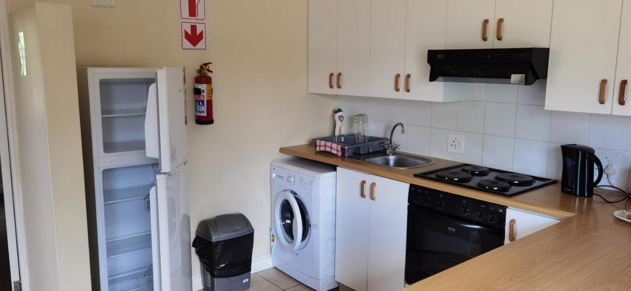 137 High Street Guest House غراهامستاون المظهر الخارجي الصورة