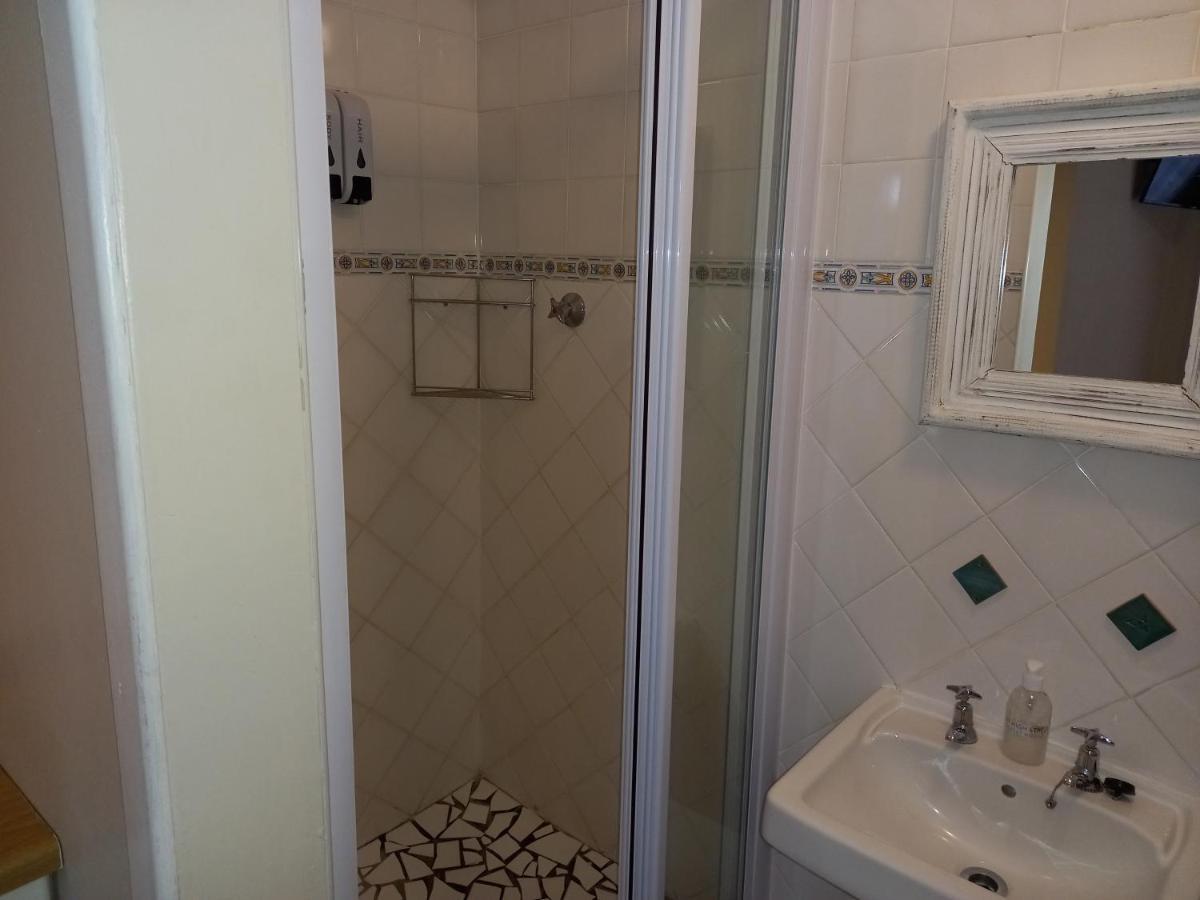 137 High Street Guest House غراهامستاون المظهر الخارجي الصورة