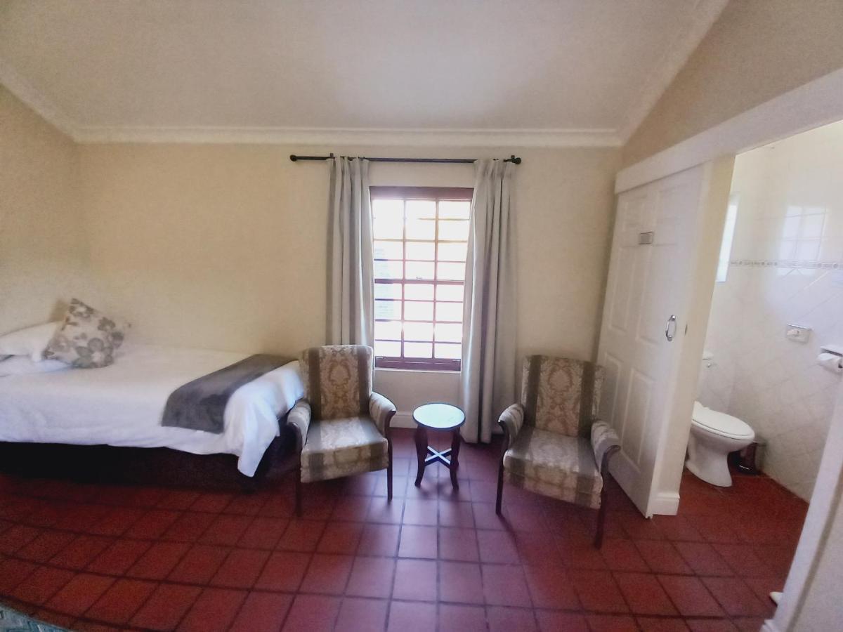 137 High Street Guest House غراهامستاون المظهر الخارجي الصورة